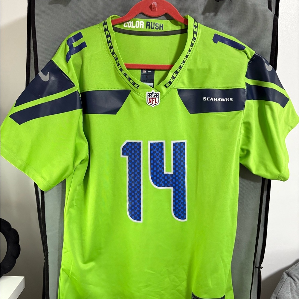 Reebok Seahawks Jersey. Metcalf!